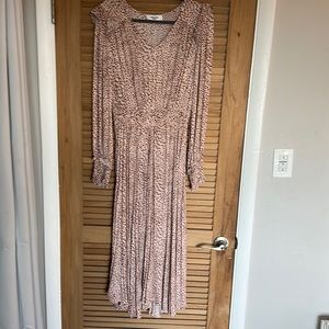 Carly Jean Los Angeles midi